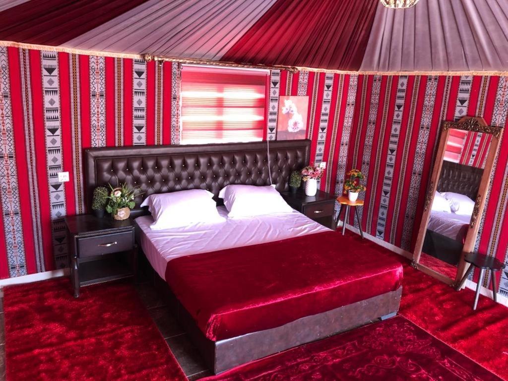 Wadi Rum Hugo Camp المظهر الخارجي الصورة